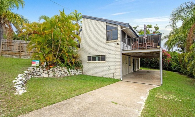 Rainbow Beach House | 40 Rumbalara Avenue Rainbow Beach