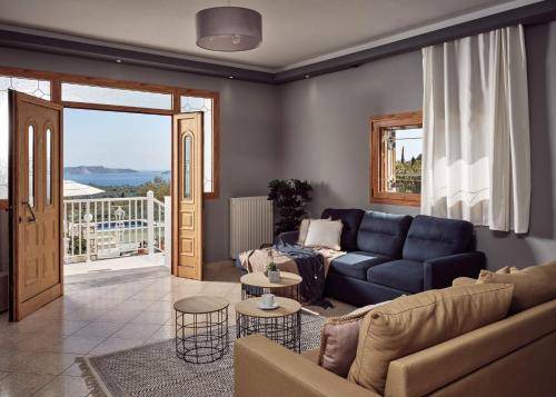 Lithakia Villa | 400 m² Villa ∙ 8 bedrooms ∙ 16 guests