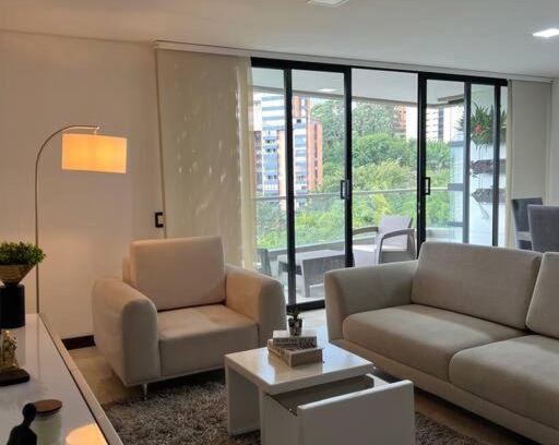 El Castillo Apartment | 401 Luxury apartment in hearth of El Poblado + View!