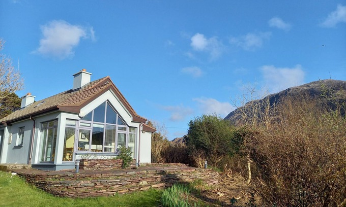 Glassillaun Apartment | 405 Tigh Bhrendain, Culfin, Renvyle- 4 Bedroom -Sleeps 8-2 Bathrooms