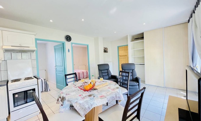 Forges-les-Bains Apartment | 41 m² Apartment ∙ 2 bedrooms ∙ 4 guests