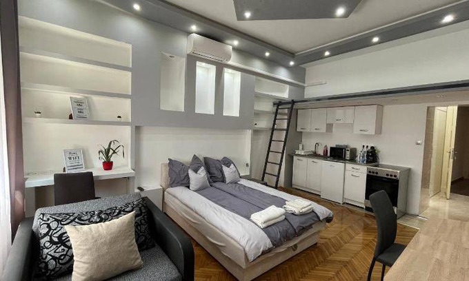 Miskolc Apartment | 42 m² Apartment ∙ 1 bedroom ∙ 3 guests