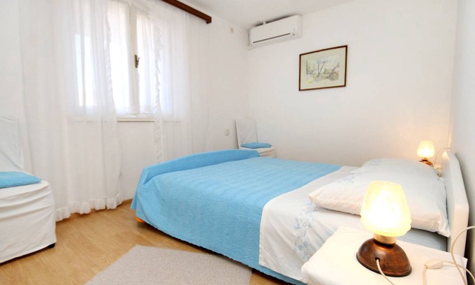 Vrboska Apartment | 42 m² Apartment ∙ 2 bedrooms ∙ 4 guests