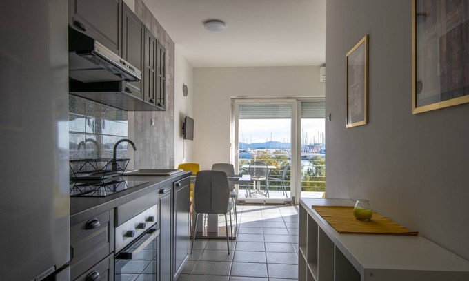 Municipality of Murter Apartment | 42 m² Apartment ∙ 2 bedrooms ∙ 5 guests