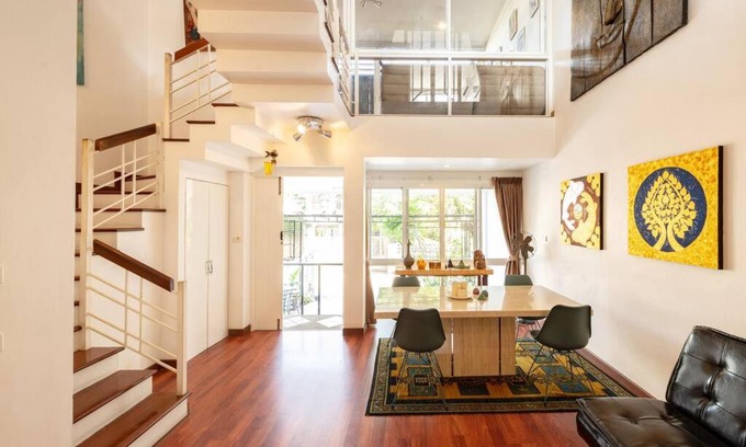 Suan Luang House | 420 House- up to 10 guests in central Bangkok.
