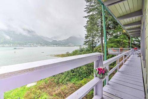 West Juneau House | 423 m² House ∙ 4 bedrooms ∙ 10 guests