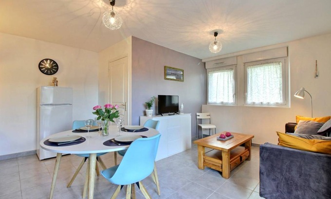 Port de St Goustan House | 44 m² Gîte ∙ 2 bedrooms ∙ 3 guests