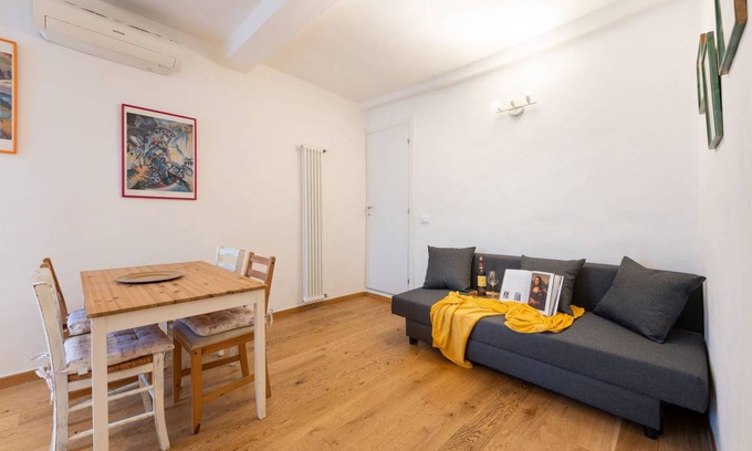 San Lorenzo Apartment | 45 m² Apartment ∙ 1 bedroom ∙ 4 guests