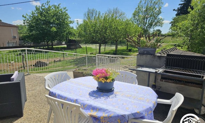 Aiguelèze House | 45 m² Gîte ∙ 1 bedroom ∙ 3 guests