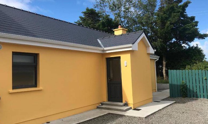 Louisburgh House | 46 m² House ∙ 2 bedrooms ∙ 4 guests