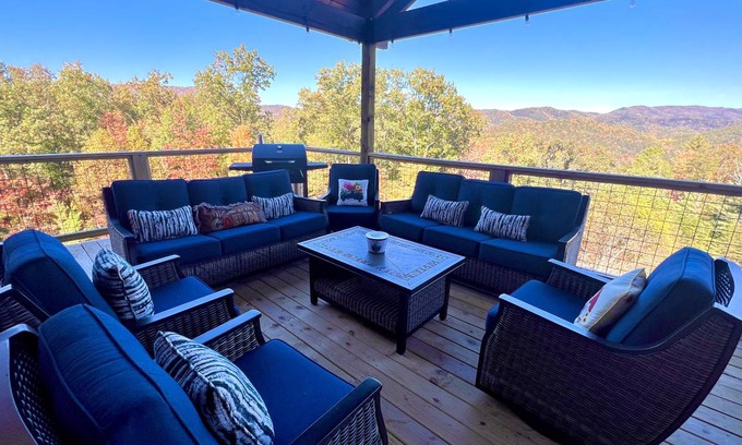 Walland Cabin | 461 m² Cabin ∙ 5 bedrooms ∙ 20 guests