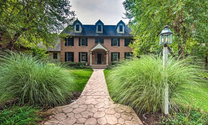 Atglen House | 464 m² House ∙ 9 bedrooms ∙ 18 guests