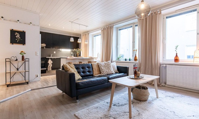 Tampere Apartment | 46m2 large studio apartment with fantastic location in downtown