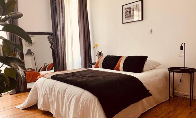 Lussant Bed & Breakfast | 47 Les Chimères