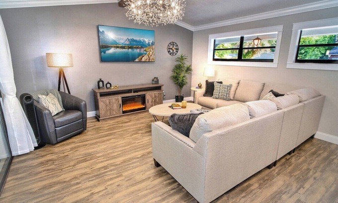 Gainesville House | 4720 NW 16th Pl · Rare & Spacious Oasis w/Pool