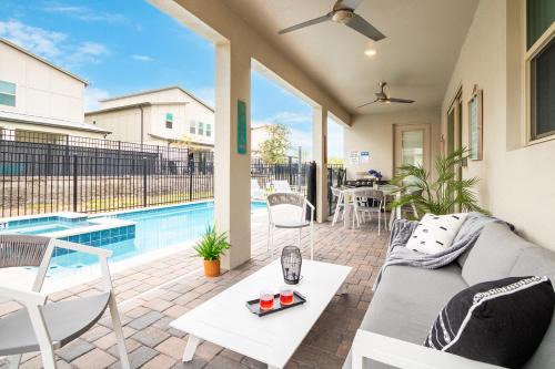 Melbourne Beach House | 475 Strand Dr