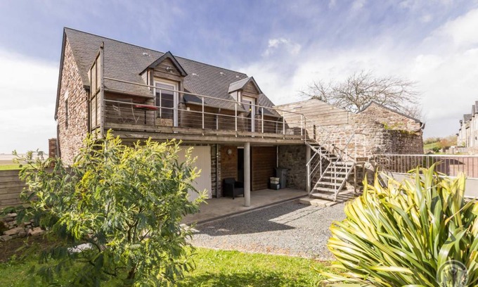 Regnezville-sur-Mer House | 48 m² Gîte ∙ 1 bedroom ∙ 2 guests
