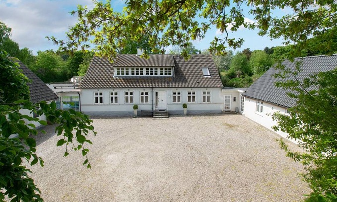 Spodsbjerg House | 480 m² House ∙ 8 bedrooms ∙ 14 guests