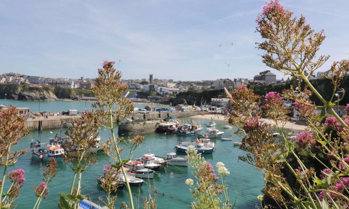 Saint Columb Major Cottage | 49 Atlantic Reach