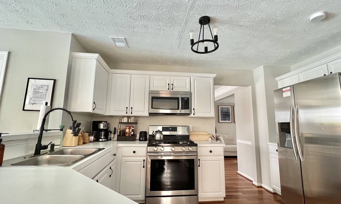 Lawrenceville House | 4BED/2.5BATH｜Pool ｜Duluth/Lawrenceville