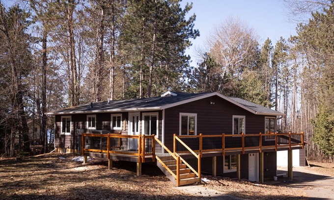 Hayward Cabin | 4Br 2Ba Newly Renovated Cabin on Chippewa Flowage with New Dock!