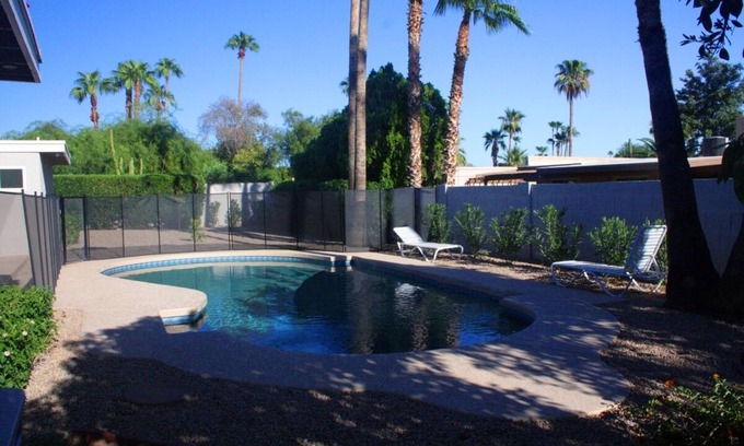 Raskin Estates House | 4BR/3BA Villa, Large Heated Private Pool - Near R' Ariel Shoshan