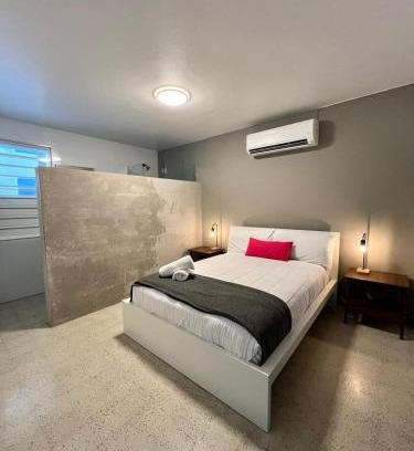 Condado Apartment | 4BR 6 Beds 2 Baths Walk to Condado Beach