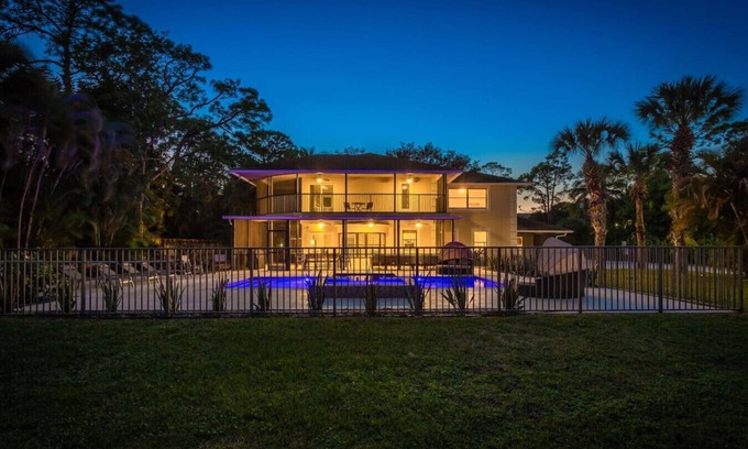 High Point House | 4BR 6BD Pool HotTub Atlantic Ave