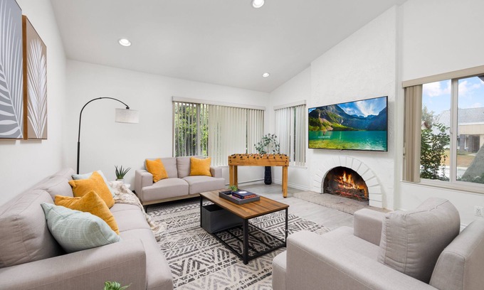 West Covina Villa | 4BR FUN Pool Villa Near Disneyland - Family/Kid Friendly - Sleeps 10