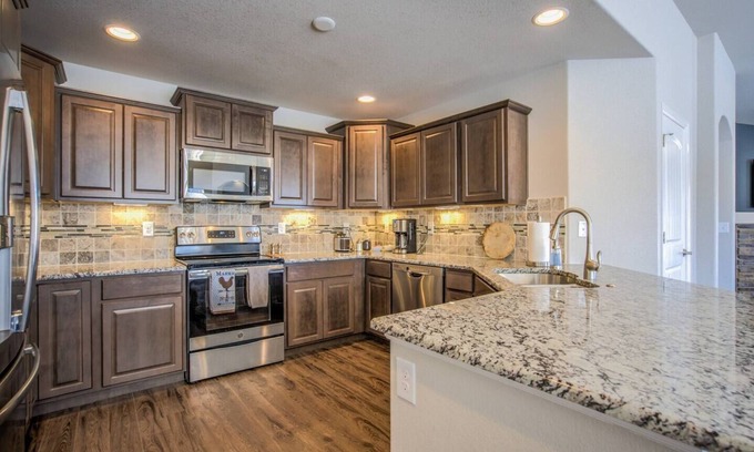 Northgate House | 4BR Modern Townhome Close to Usafa!