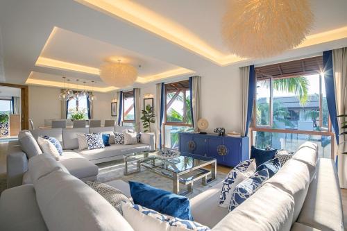 Koh Kaew Apartment | 4BR Penthouse Royal Marina: Private Rooftop Pool with 360° View