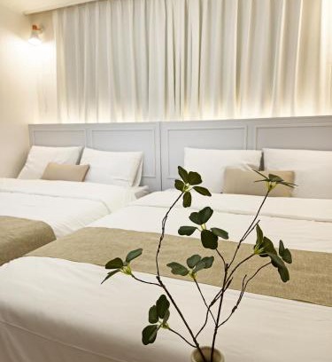 Wangsimniil-tong Apartment | 4min to Metro Line2 in Seoul's Heart 2King beds