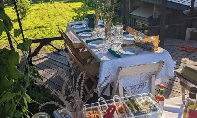 Detroit House | 5-Acre-Secluded-Farm-Detroit-SwimmingPond-First-Black-Owned-Cider-Mill