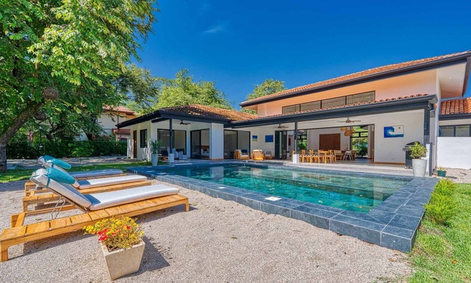 Tamarindo House | 5 Bed 5 Bath 16 Guests Luxury Style Comfort Villa