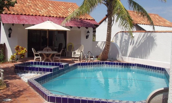 Melbourne Beach House | 5 Bedrms, 4 1/2 baths, 4000 sq. ft. Oceanfront Pool & Spa Melbourne Beach!