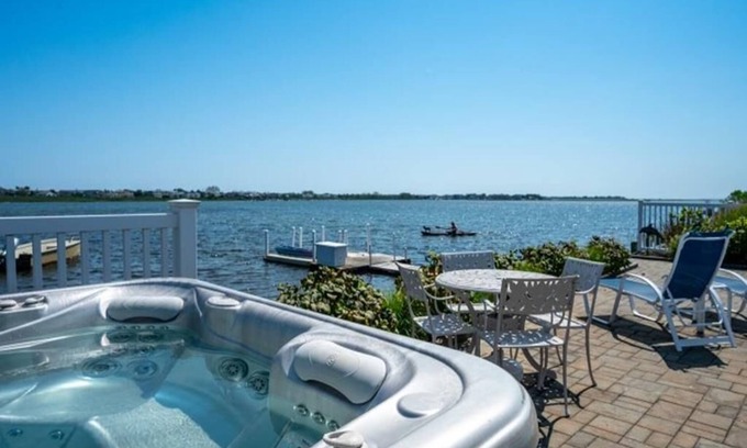 Beach Haven House | 5 bedroom accommodation in High Bar Harbor