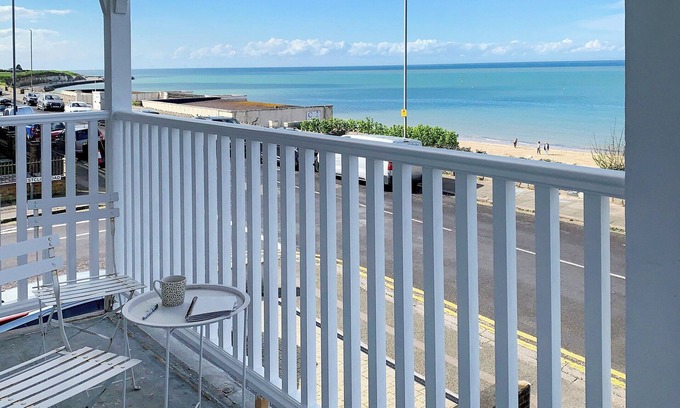 Westbrook Cottage | 5 bedroom accommodation in Westbrook, near Margate