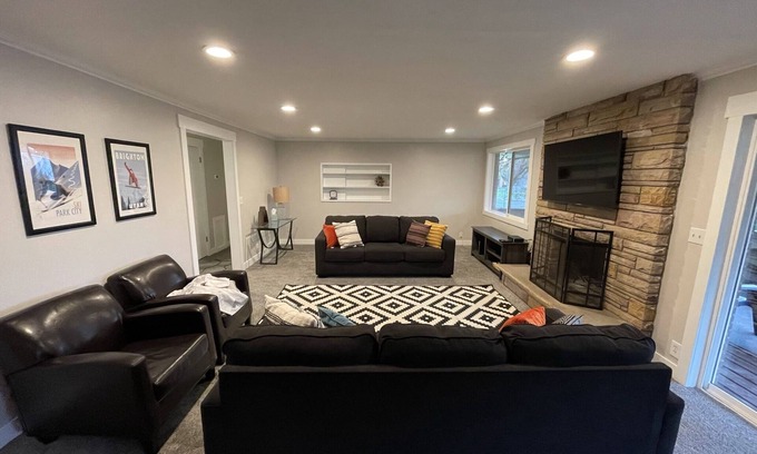 Millcreek House | 5 bedroom home near the Wasatch Mountains
