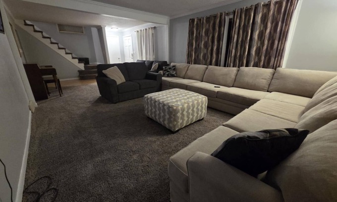 Clear Lake House | 5-bedroom house in awesome Clear Lake with WiFi, AC