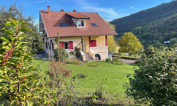 Seynod House | 5 bedroom house in Annecy between town and countryside ⭐