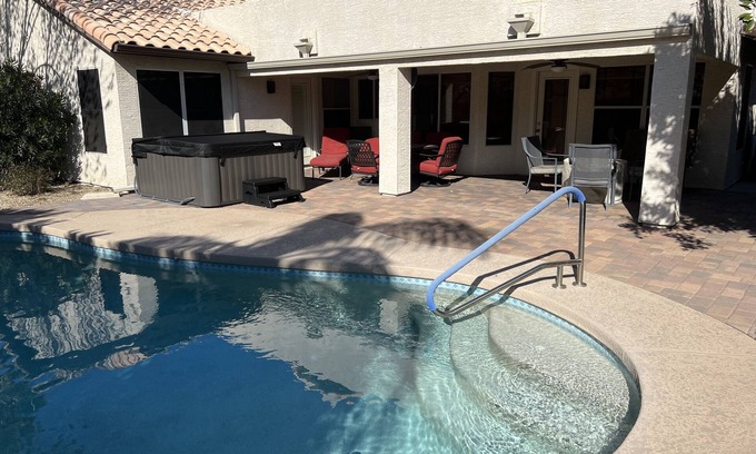 Arrowhead Ranch House | 5 Bedroom, Single level, Heated pool/spa, Great location for Spring Training