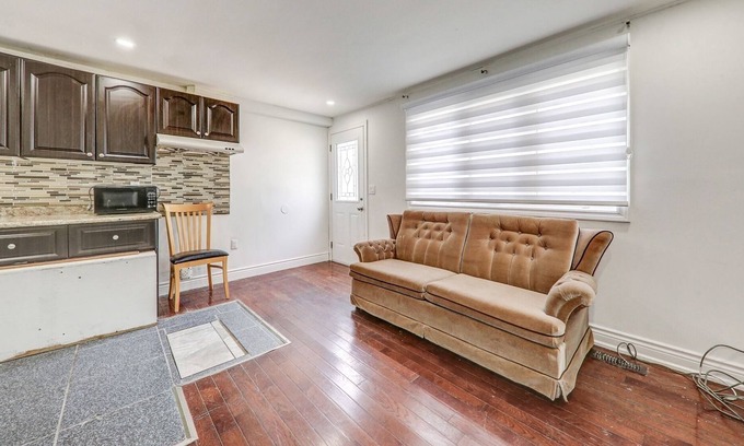 Fenelon Falls Cottage | 5 br cottage in fenelon falls