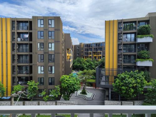 Phuket Apartment | 5 Floor - The Base Downtown Condominium next to Central Shopping Mall