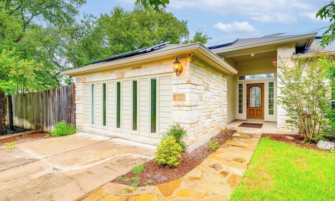 Leander House | 5 Mi to Lake: Cedar Park Home w/Outdoor Oasis