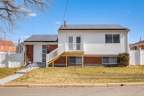 North Michigan Park Apartment | 5 Mi to Smithsonian Museum Apt in DC