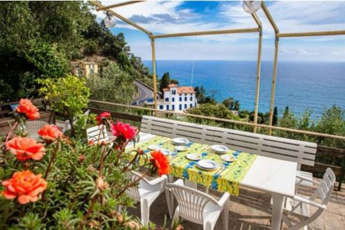 Zoagli Apartment | 5 min dalla Spiaggia Terrazza Vista Mare