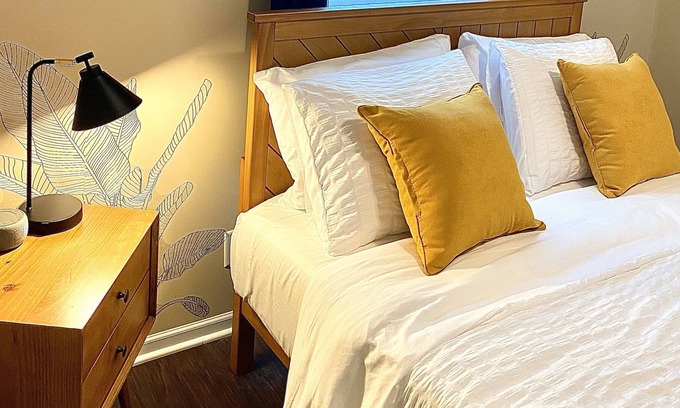 Forest Park Apartment | 5 minutes from major hospitals in Birmingham. Fully equipped & Pet Friendly!