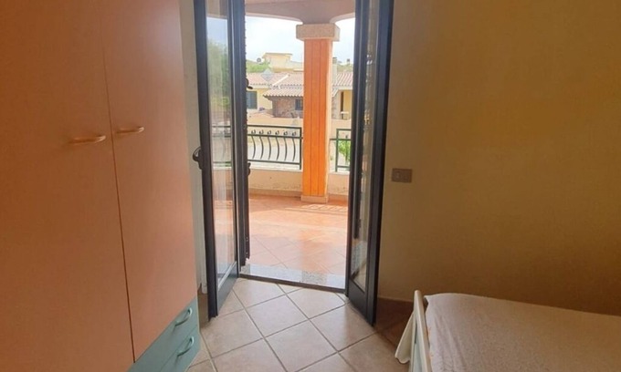 Iscra e Voes Apartment | 5 minutes from the sea, sa petra ruja beach, apartment in villa