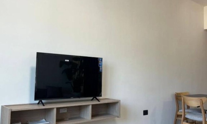 Vlore Apartment | 5-minutes to the beach! One-Bedroom Apartment with Balcony and Sea View