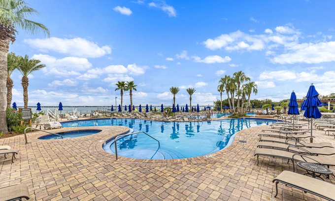 Pensacola Beach Condo | 5 Portofino 1106